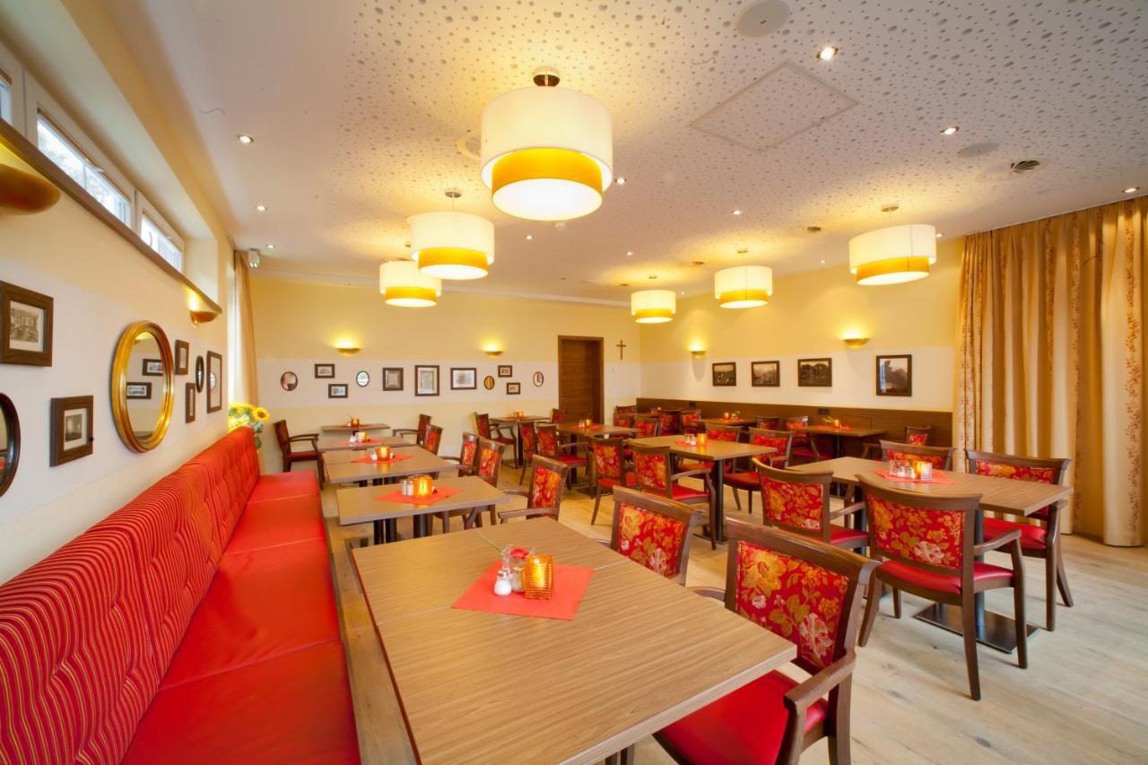 Hotel Greinwald Марктобердорф Екстериор снимка